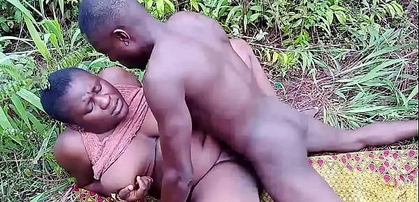  NOBODY WAS IN THE HOUSE WHEN I TOOK MY STEP MOM TO FUCK OUTDOOR